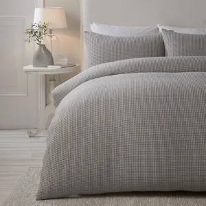 Lindly Duvet Cover Set by Serene in Silver